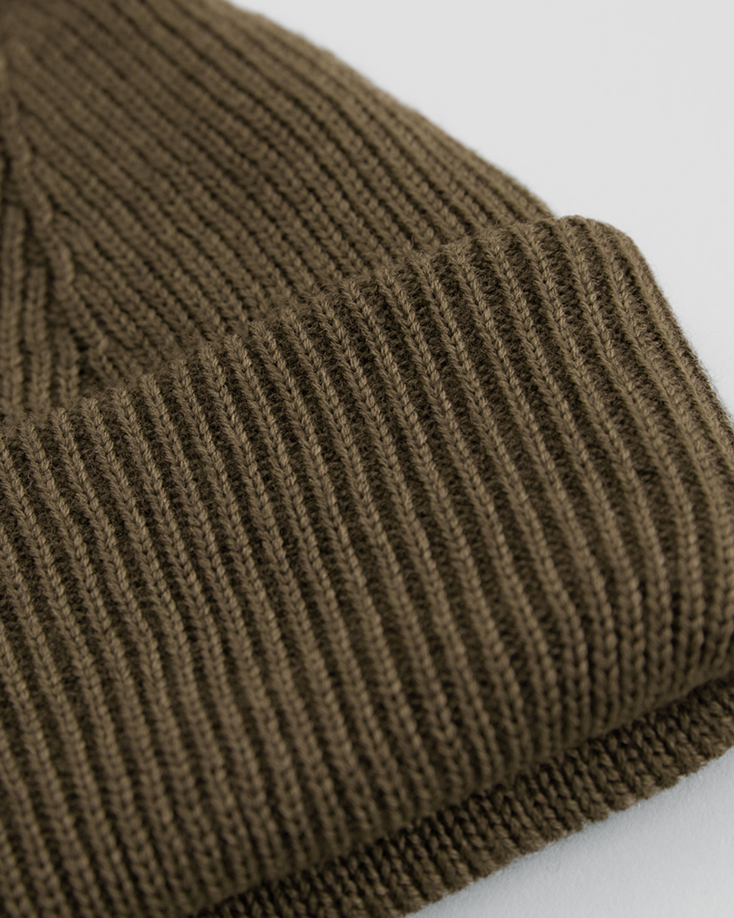 Merino Ribbed Beanie