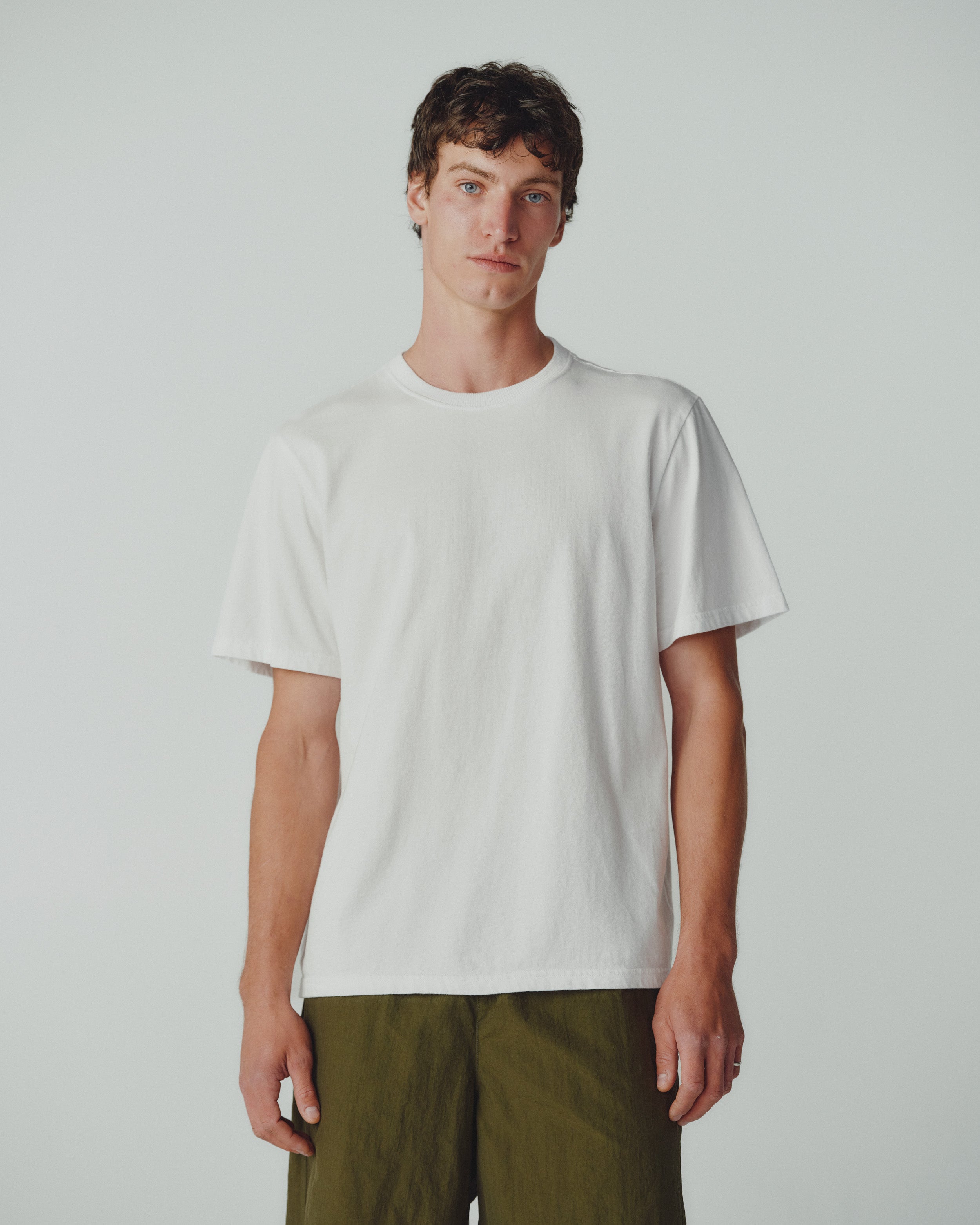 F001 Relaxed Organic T-shirt