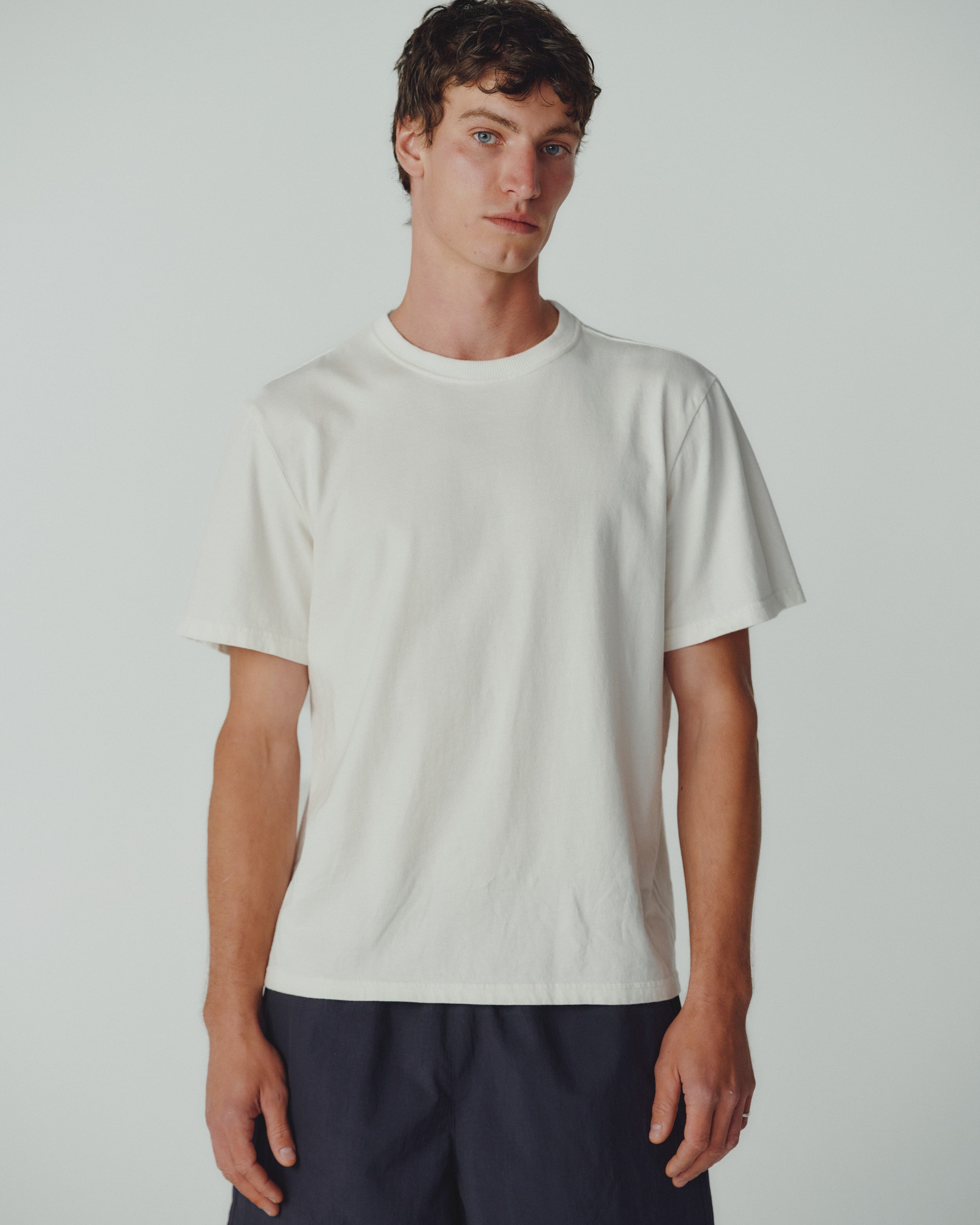 F001 Relaxed Organic T-shirt